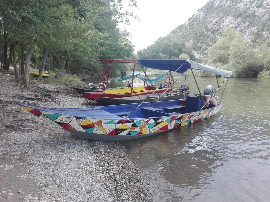 Holiday Home Haustor With Skadar Lake View Подгорица Екстериор снимка