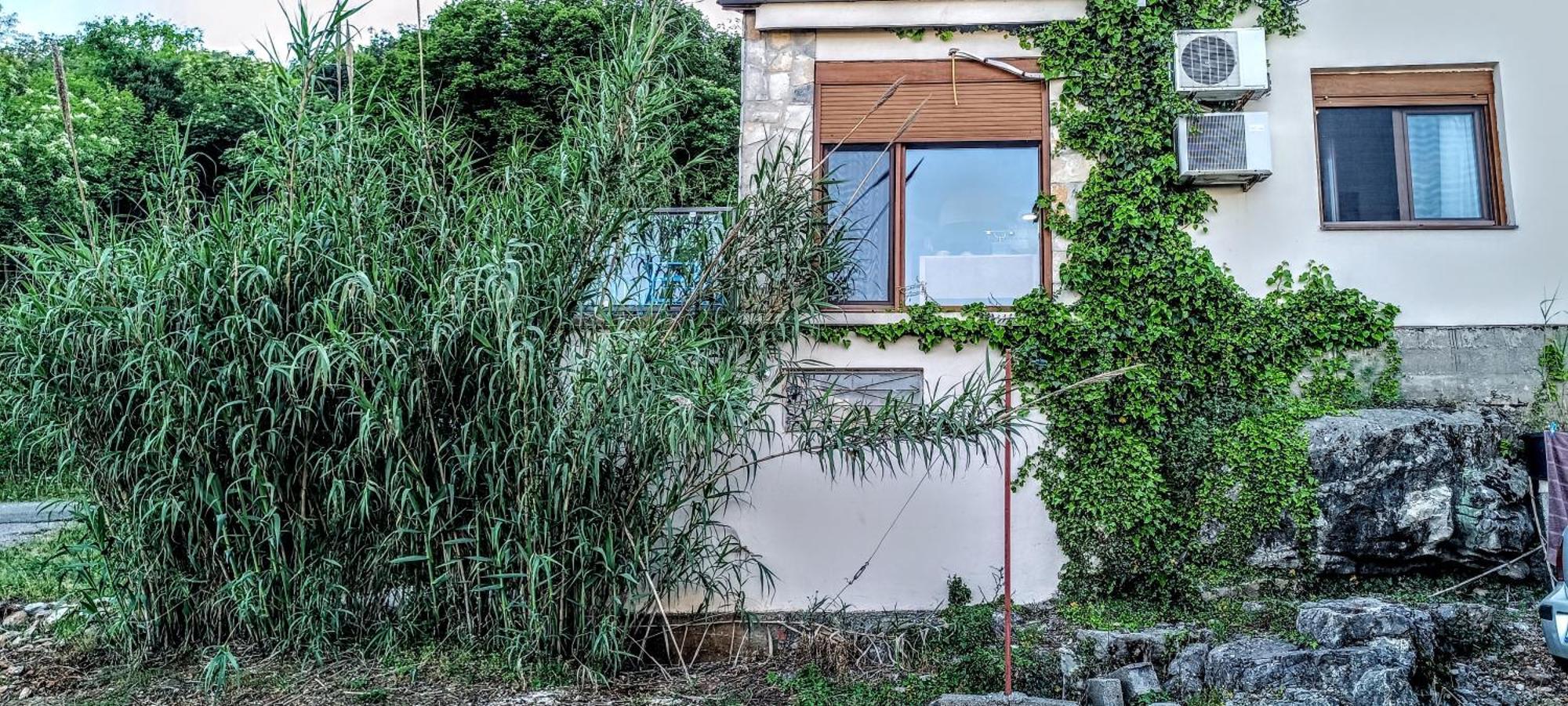 Holiday Home Haustor With Skadar Lake View Подгорица Екстериор снимка