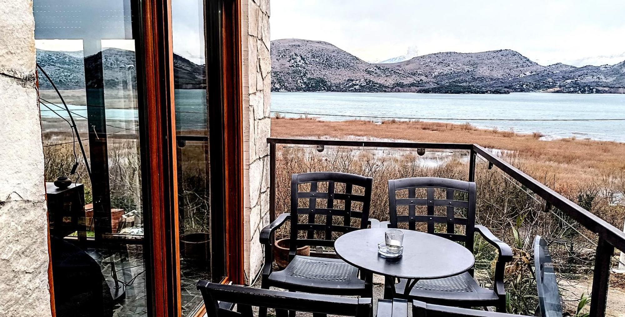 Holiday Home Haustor With Skadar Lake View Подгорица Екстериор снимка